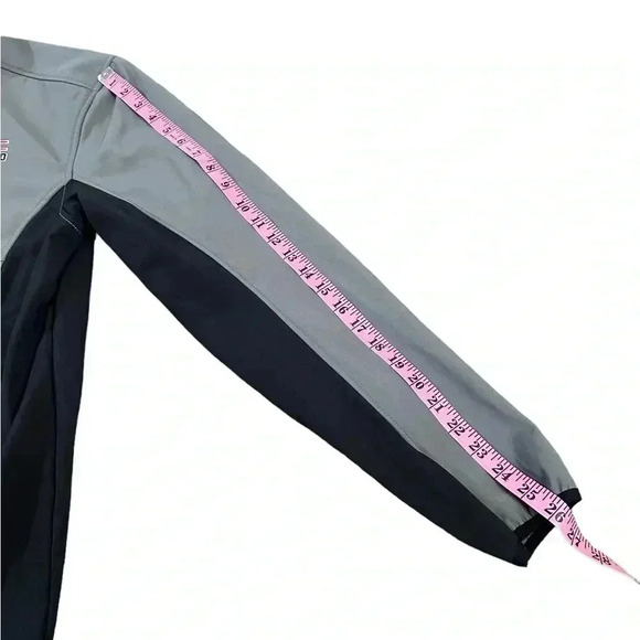 GMC Sierra HD Soft Shell Gray/Black Jacket Men’s size Medium GM Official New - Picture 14 of 15